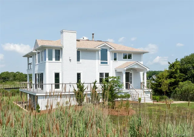 3rd image of 7 Convent Ln, Center Moriches, NY 11934 | MLS# 991970