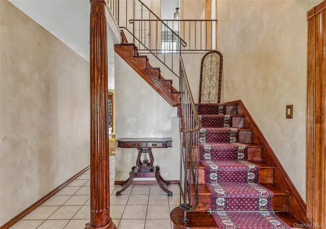 4th image of 2 Deer Path, Brookhaven, NY 11772 | MLS# 991990