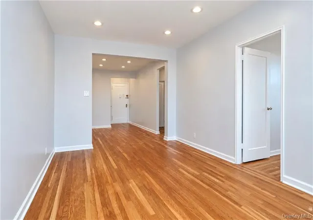 Listing Photo 4 - Condo for sale in building located at 3025 Ocean Ave, New York, NY 11235 - Unit #6E
