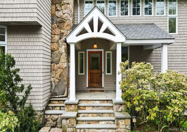 Homes for sale in Pound Ridge, NY | 137 Upper Shad Rd, Pound Ridge, NY 10576 | MLS# 992045