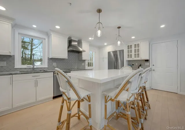4th image of 4 Melissa Dr, Ardsley, NY 10502 | MLS# 992057