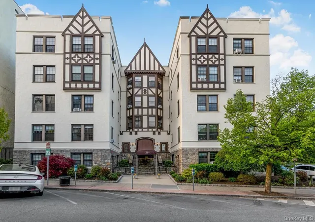 1st image of 26 Pondfield Rd W #F, Yonkers, NY 10708 | MLS# 992132
