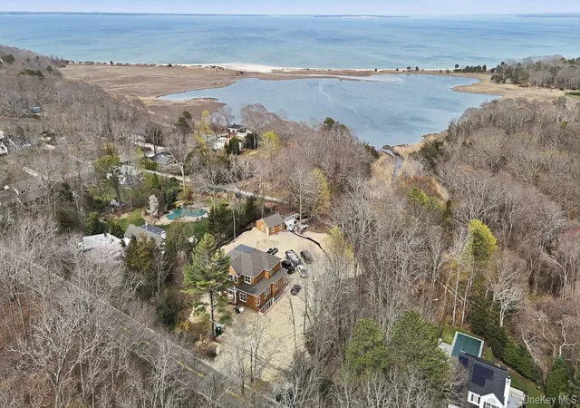 2nd image of 12 Red Creek Rd, Southampton, NY 11946 | MLS# 992169