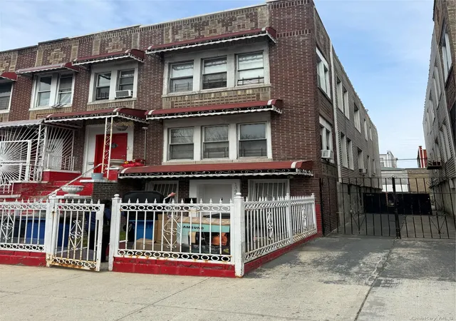 Photo 1 of Sale Pending at 1346 Elder Ave, Bronx, NY 10472 | MLS# 992194 | Listing updated on 2026-06-10