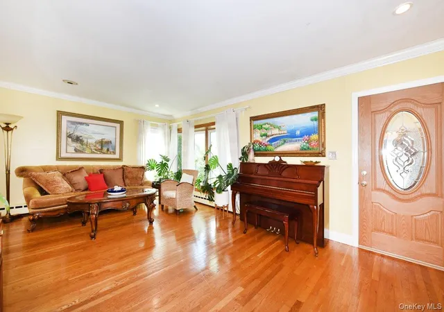 3rd image of 855 Preston Rd, Hempstead, NY 11554 | MLS# 992312