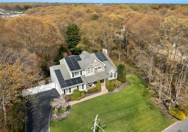 1st image of 251 Oakwood Rd, Oakdale, NY 11769 | MLS# 992313