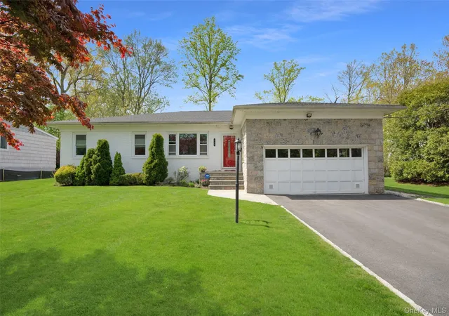 3rd image of 168 Dorchester Rd, Scarsdale, NY 10583 | MLS# 992315