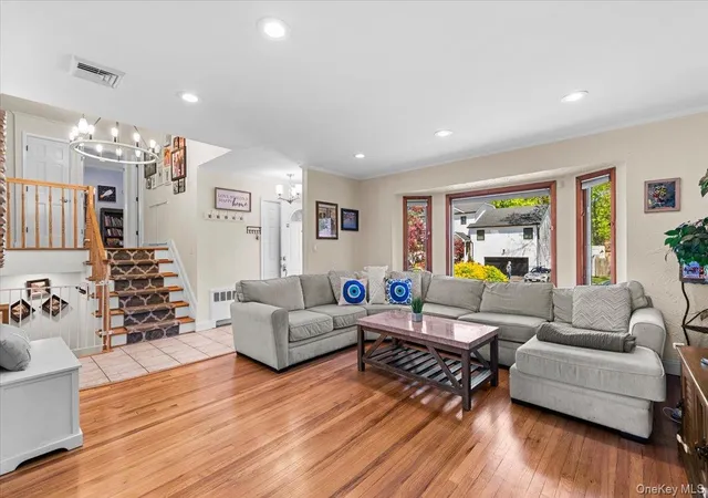 Photo 3 of Sale Pending at 61 Winthrop Rd, Oyster Bay, NY 11803 | MLS# 992348 | Listing updated on 2026-08-04