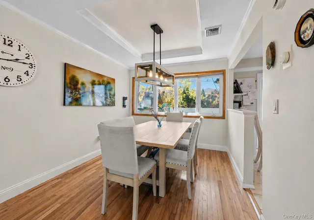 Photo 4 of Sale Pending at 61 Winthrop Rd, Oyster Bay, NY 11803 | MLS# 992348 | Listing updated on 2026-08-04
