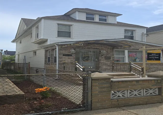 1st image of 10715 Lefferts Blvd, South Richmond Hill, NY 11419 | MLS# 992362