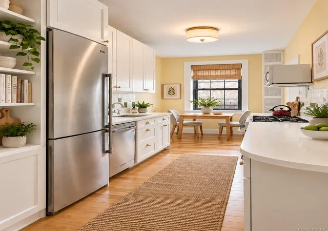 Photo 3 of Condo for sale at 6812 Burns St #A3, Forest Hills, NY 11375 | MLS# 992372 | Listing updated on 2026-10-03
