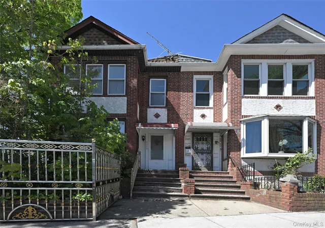 Photo 1 of Sale Pending at 86 46 139th Street, Jamaica, NY 11435 | MLS# 992374 | Listing updated on 2026-05-27