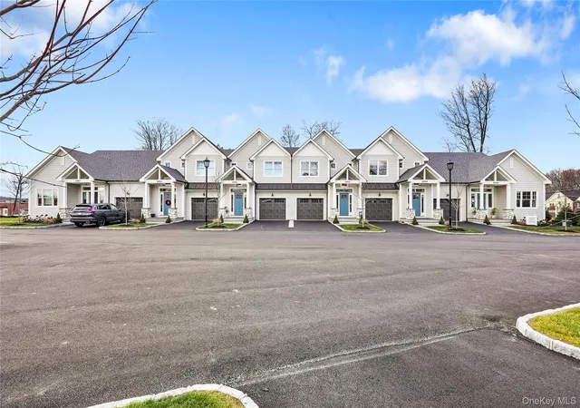 Photo 1 of Sale Pending at 2040 Crompond Rd #17, Yorktown Heights, NY 10598 | MLS# 992456 | Listing updated on 2026-06-02