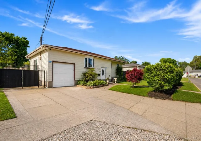 1st image of 313 2nd Ave, Brentwood, NY 11717 | MLS# 992593