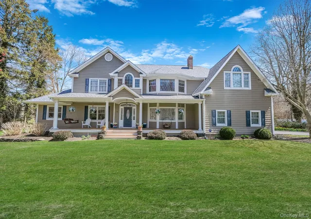1st image of 15 Maple Rd, Setauket, NY 11733 | MLS# 992631