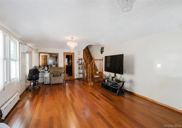 Photo 4 of Single family home for sale at 90-62 202nd Street, Hollis, NY 11423 | MLS# 992692 | Listing updated on 2026-07-06