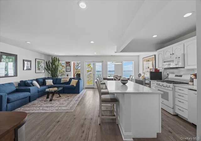 5th image of 852 Dean Ave, New York, NY 10465