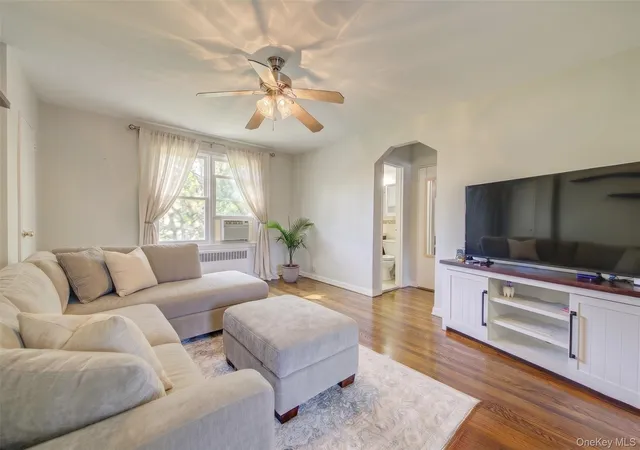 2nd image of 35 21 205th St #313, Bayside, NY 11361 | MLS# 992736