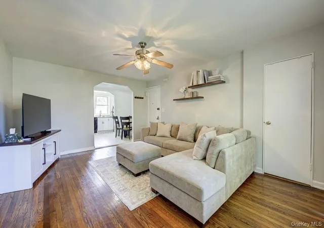 5th image of 35-21 205Th St #313, Bayside, NY 11361 | MLS# 992736