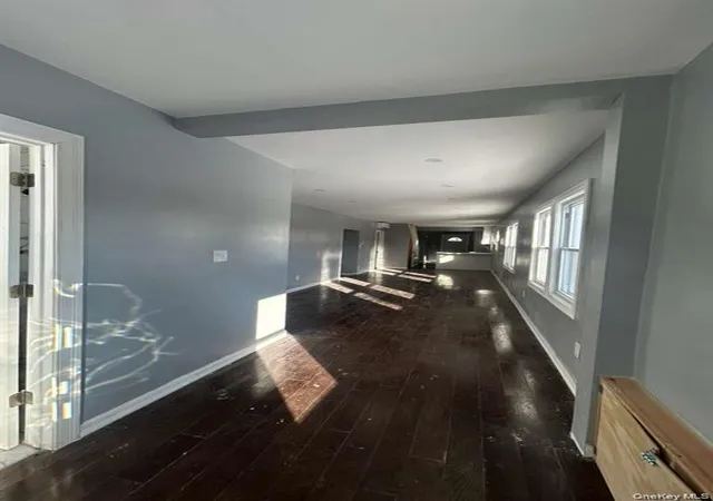 Photo 3 of Single family home for sale at 534 Beach 43rd St, Far Rockaway, NY 11691 | MLS# 992757 | Listing updated on 2026-05-09