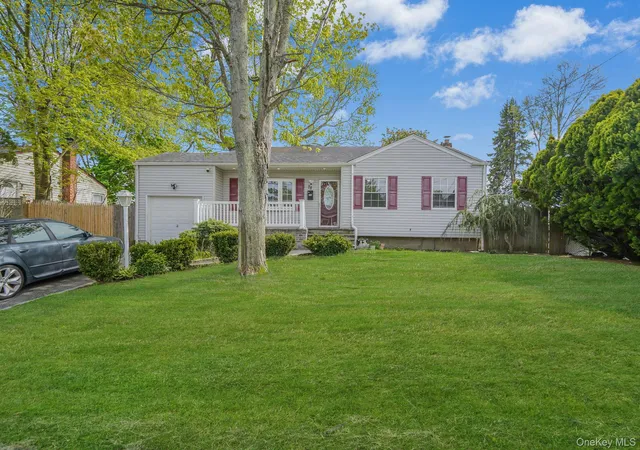 1st image of 78 Wilson St, Brentwood, NY 11717 | MLS# 992771