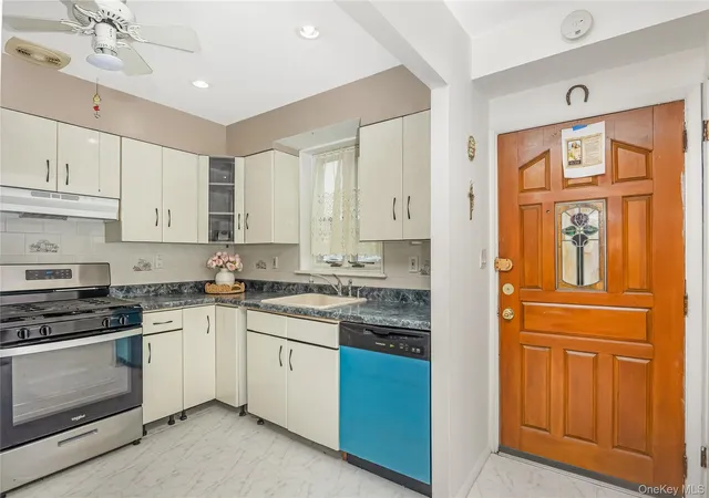 Photo 3 of Sale Pending at 164-11 Depot Rd, Flushing, NY 11358 | MLS# 992774 | Listing updated on 2026-05-28