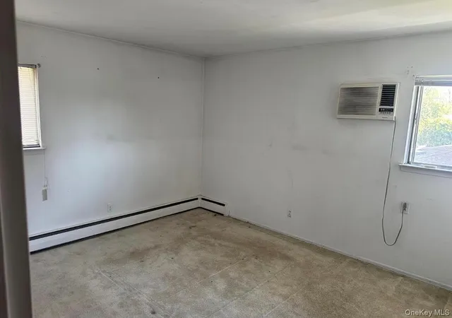 Homes for sale in Hempstead, NY | 960 Linden Ave, Hempstead, NY 11590 | MLS# 992823