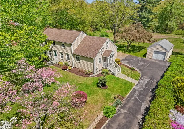 5th image of 453 Smith Ridge Rd, Lewisboro, NY 10590 | MLS# 992834