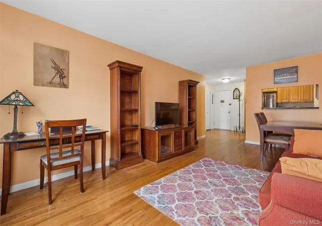 3rd image of 9411 59Th Ave #G6, Elmhurst, NY 11373 | MLS# 992843