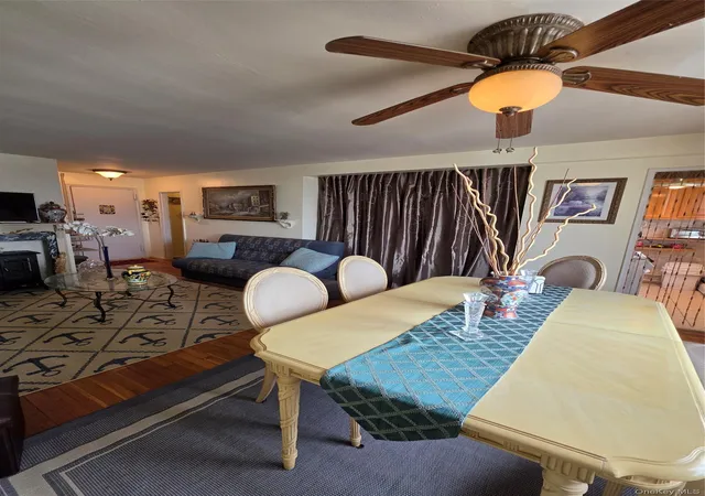 5th image of 129 Beach 118Th St #5A, Rockaway Park, NY 11694 | MLS# 992844