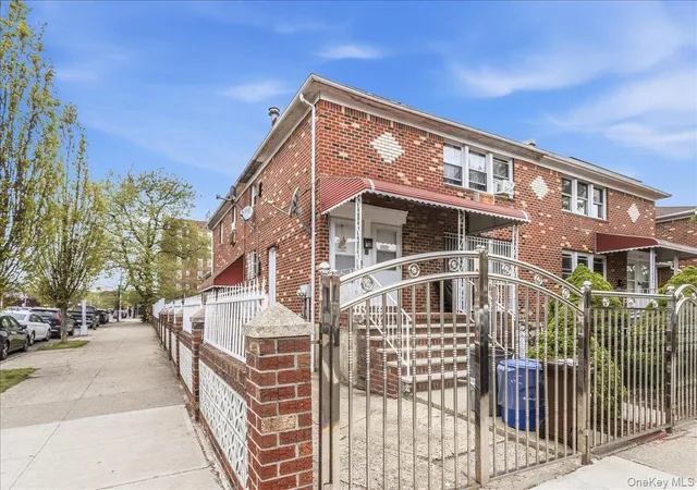 Photo 1 of Sale Pending at 8950 Pontiac St, Queens Village, NY 11427 | MLS# 992871 | Listing updated on 2026-06-04