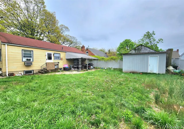 Homes for sale in Hempstead, NY | 301 Pennsylvania Ave, Hempstead, NY 11575 | MLS# 992928