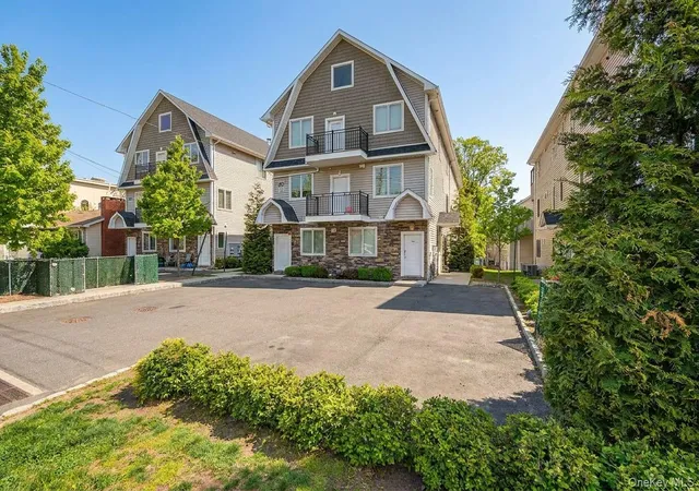 2nd image of 32 Herrick Ave #113, Ramapo, NY 10977 | MLS# 992950
