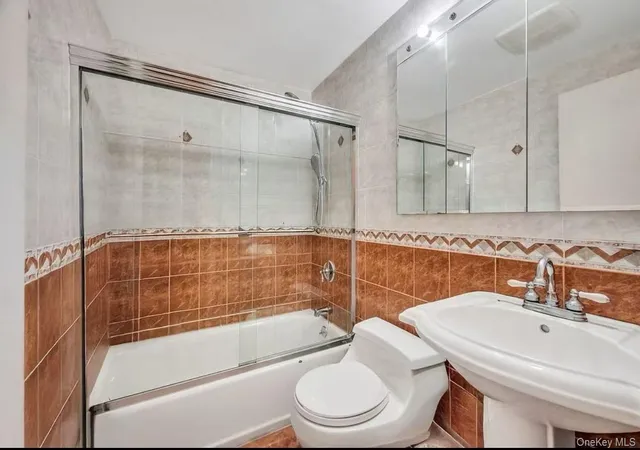 4th image of 46-12 161St St #1D, Flushing, NY 11358 | MLS# 992957
