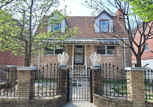 Photo 1 of Sale Pending at 3247 Hone Ave, New York, NY 10469 | MLS# 992972 | Listing updated on 2026-08-06