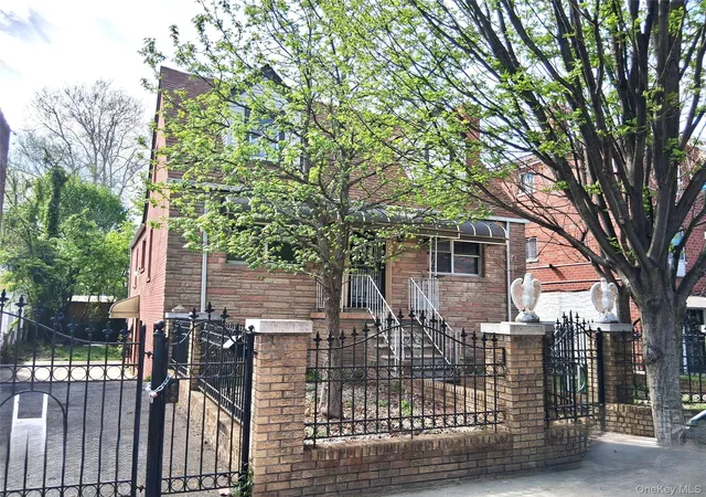 Photo 2 of Sale Pending at 3247 Hone Ave, New York, NY 10469 | MLS# 992972 | Listing updated on 2026-08-06