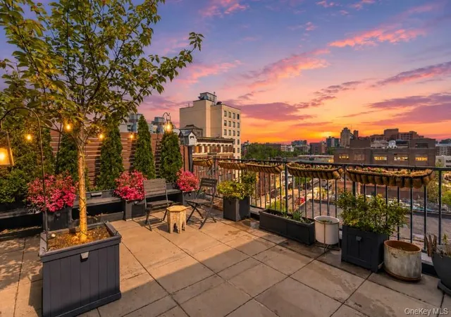 1st image of 225 E 138th St #PH2, Bronx, NY 10451 | MLS# 993010