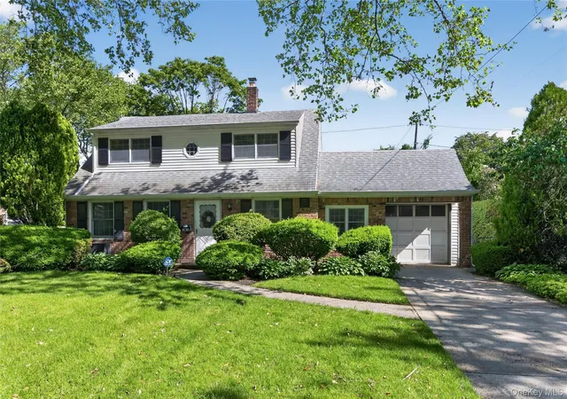 1st image of 261 Wright Ave, Carle Place, NY 11514 | MLS# 993020