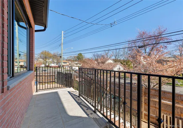 3rd image of 1014 Annadale Rd, Staten Island, NY 10312 | MLS# 993080