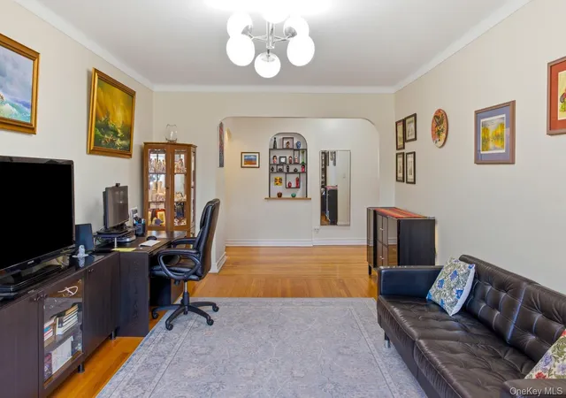 2nd image of 114 20 Queens Blvd #F2, Forest Hills, NY 11375 | MLS# 993200