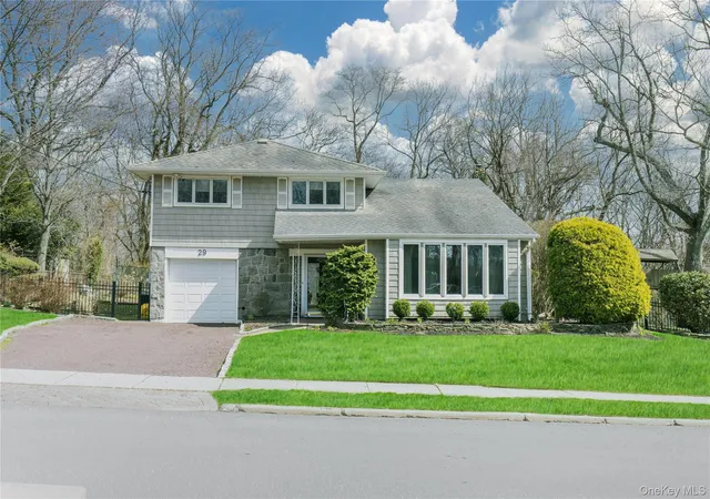 1st image of 29 Serpentine Ln, Oyster Bay, NY 11804 | MLS# 993202