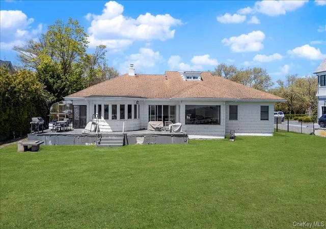 Photo 3 of Single family home for sale at 270 Dolphin Dr, Woodmere, NY 11598 | MLS# 993243 | Listing updated on 2026-07-06