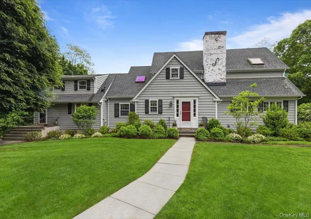 Photo 2 of Single family home for sale at 107 Tower Hl Rd, Briarcliff Manor, NY 10510 | MLS# 993248 | Listing updated on 2026-09-06