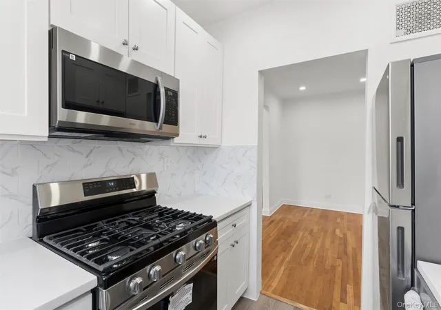 1st image of 68 61 Yellowstone Blvd #705, Forest Hills, NY 11375 | MLS# 993256
