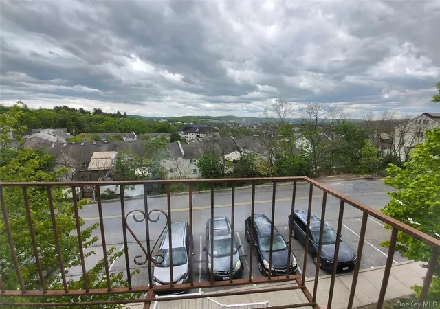 Photo 2 of Condo for sale at 5 Sasev Ct #302, Monroe, NY 10950 | MLS# 993277 | Listing updated on 2026-05-20