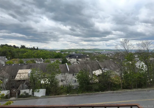 Photo 3 of Condo for sale at 5 Sasev Ct #302, Monroe, NY 10950 | MLS# 993277 | Listing updated on 2026-05-20