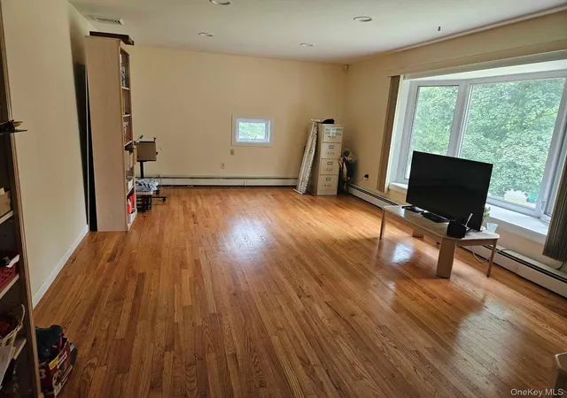 5th image of 21 Verplanck Ave, Hopewell Junction, NY 12533 | MLS# 993279
