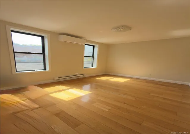 1st image of 132 30 Sanford Ave #2D, Flushing, NY 11355 | MLS# 993311