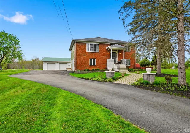 Photo 2 of Single family home for sale at 226 Wallkill Rd, Walden, NY 12586 | MLS# 993319 | Listing updated on 2026-09-01