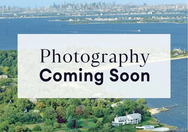 2nd image of 5 Amby Ave, Oyster Bay, NY 11803 | MLS# 993385